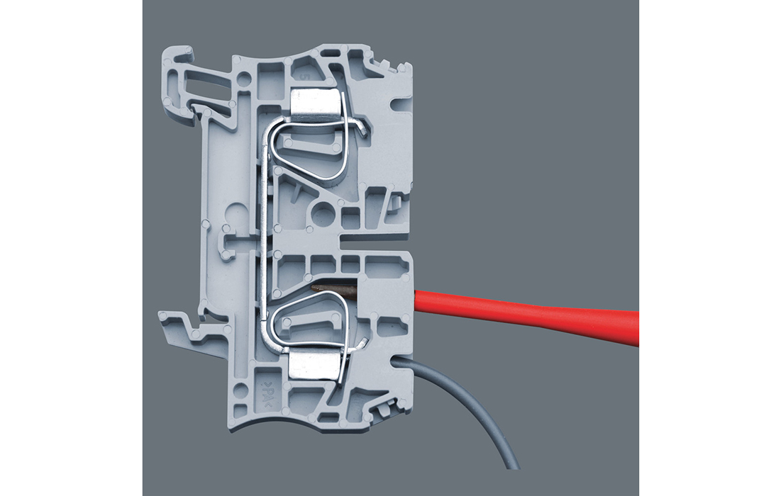 WE-006480	160 iS/7 Rack VDE Набор диэлектрических отвёрток с узким концом + пробник + подставка, 7 пр., PH 1/2, PZ/S # 2, SL 3.5/4.0/5.5 4