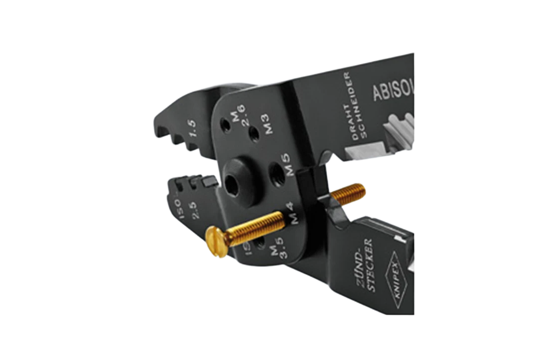 KN-9722240	Пресс-клещи, 3 гнезда, изол. кабельные наконечники и соединители 0.5-6.0 мм², неизол. открытые штекеры 6.3 мм: 0.5-2.5 мм², 240 мм 2